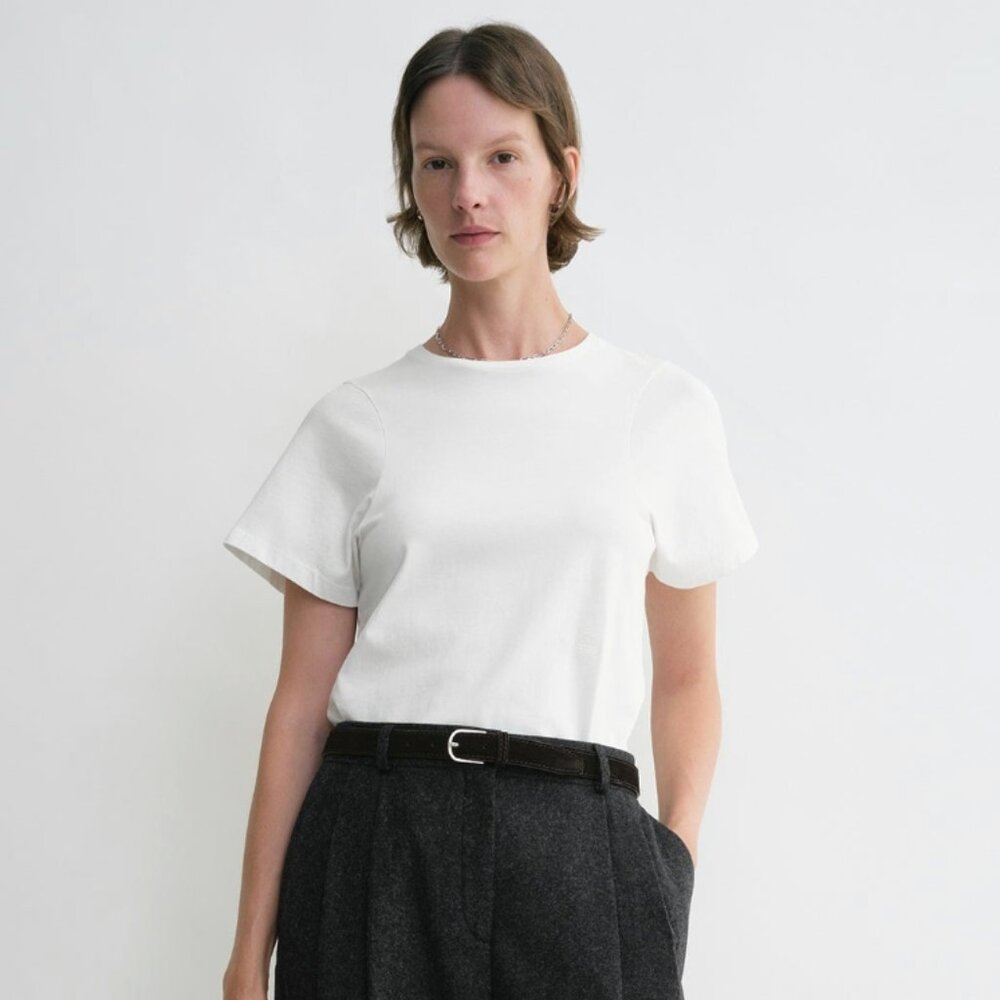 Toteme Curved Seem Tee Off-White in Size XXS